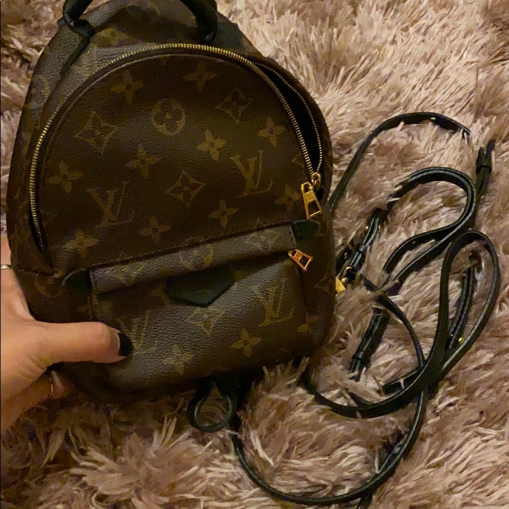 LV mini backpack - Picture 2 of 5